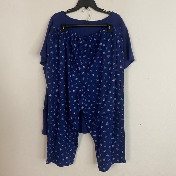 Croft & Barrow Top & Capri Pajama 2X - Picture 4 of 7